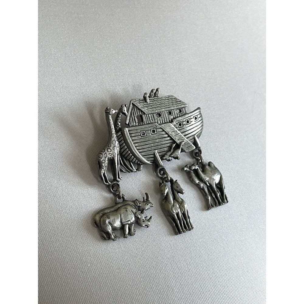 Vintage‎ Signed J. J. Noah's Ark Pin Brooch Pewter Color Giraffes Camels Horses